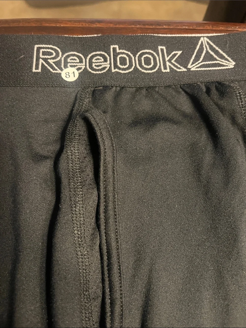Item 81’.  Reebok Black Men's Compression Base Layer Tights long John’s large